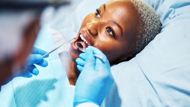 dentist-inspection